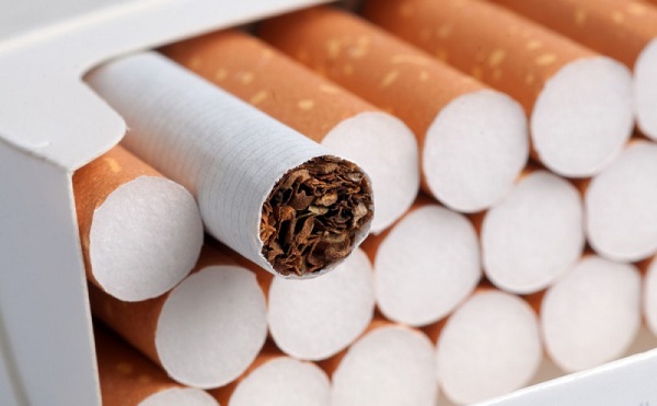 Kétezer doboz adózatlan cigarettát foglaltak le
